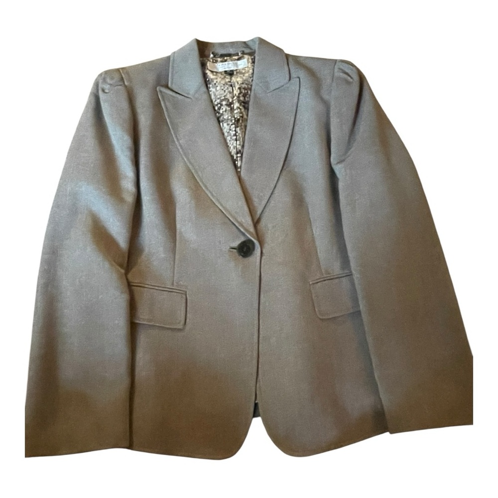 Tahari Women's Gray Pantsuit - Picture 3 of 11